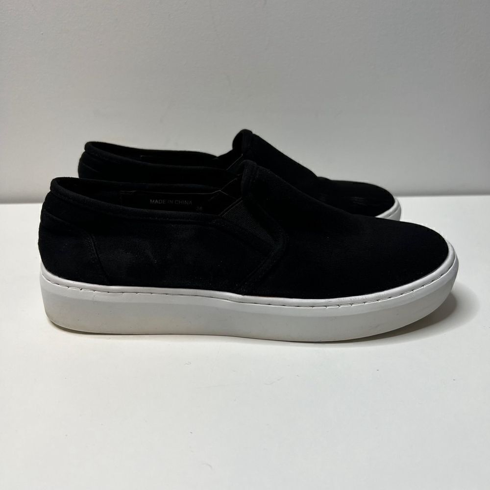 Steve Madden Sneakers Black Womens Size 38 (US 8) Faux Suede Comfort Shoes